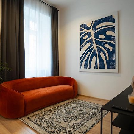 2-Rooms Apartment 10 Min Away From City Center فيينا المظهر الخارجي الصورة