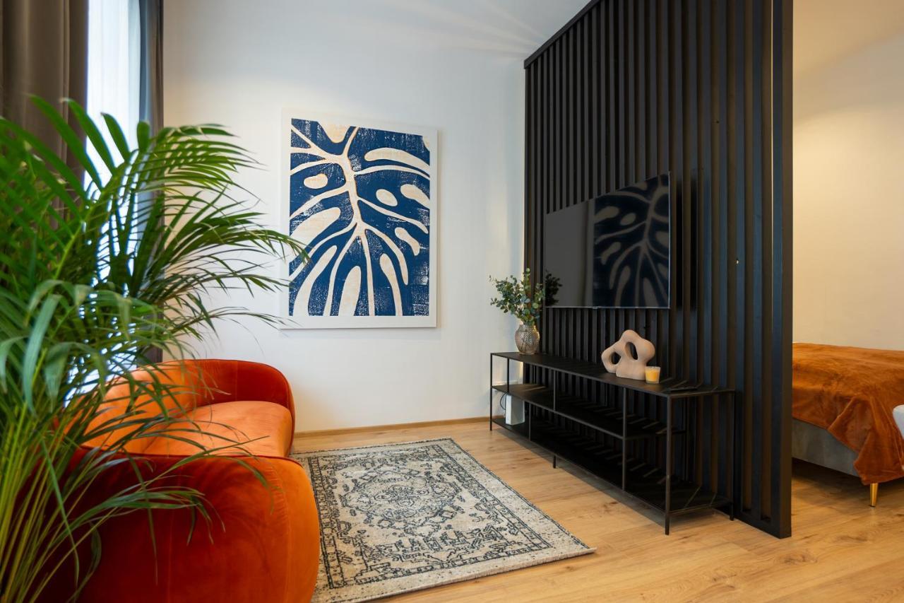 2-Rooms Apartment 10 Min Away From City Center فيينا المظهر الخارجي الصورة